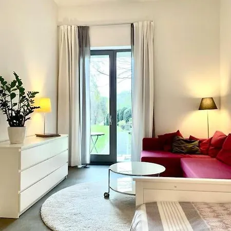 Historische Oase Garden View Apartment Essen